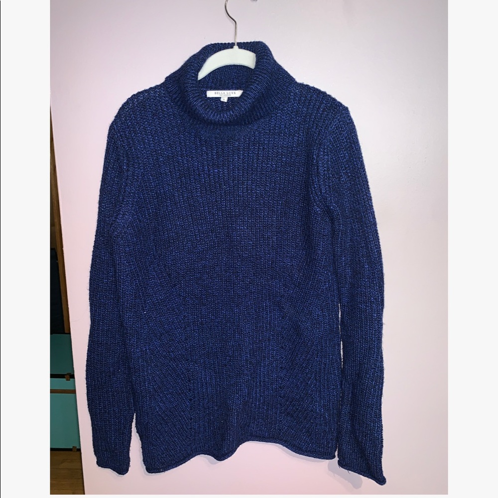 Knit turtleneck